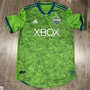 ❌SOLD❌ Seattle Sounders XBOX Jersey (size: medium)